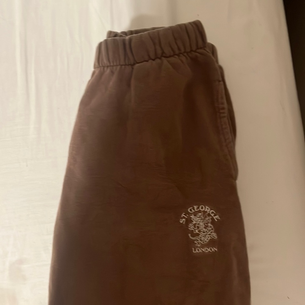 Brandy melville rosa sweats!